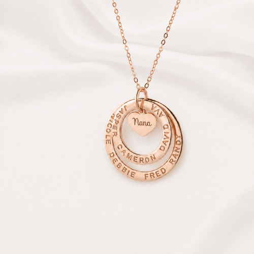 Grandmother Necklace with with Kid Names in Rose Gold